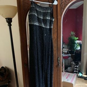 Andretta Donatello beaded prom dress